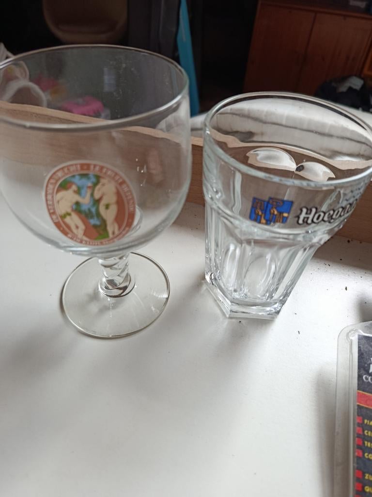 2 verres hoegaarden, Collections, Verres & Petits Verres
