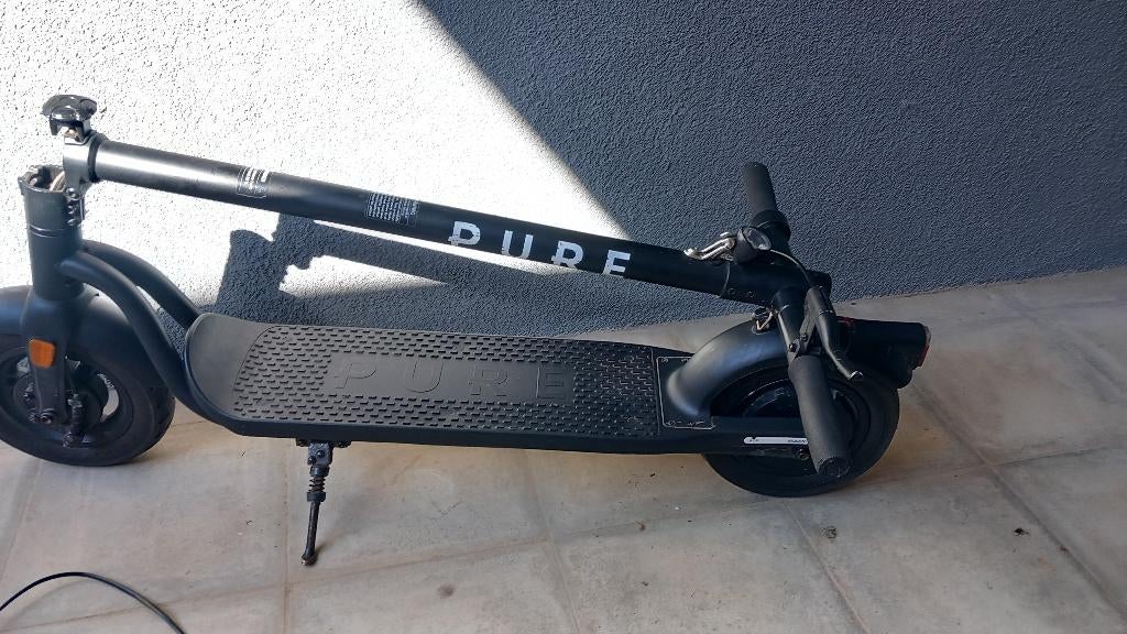 Pure air E-step, Fietsen en Brommers, Ophalen, Gebruikt, Elektrische step (E-scooter), Pure