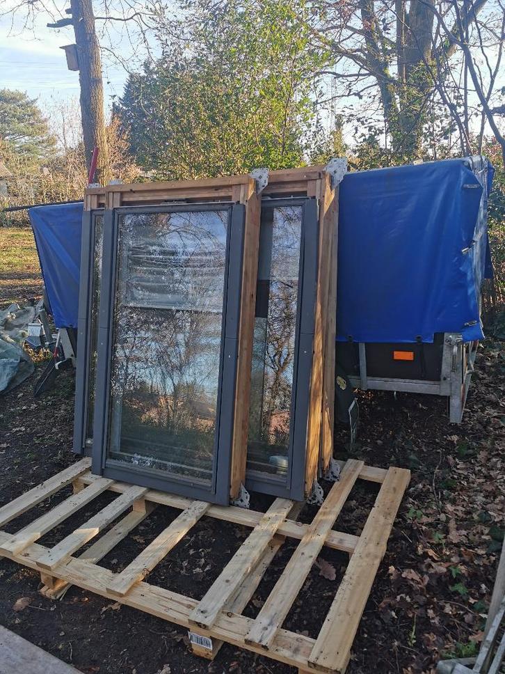 Twee Velux dakramen, Bricolage & Construction, Vitres, Châssis & Fenêtres, Utilisé, Lucarne, Enlèvement