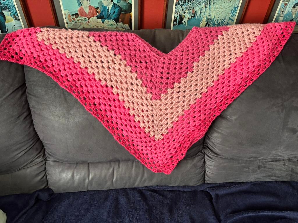 Gehaakte poncho, Maison & Meubles, Accessoires pour la Maison | Plaids & Couvertures, Enlèvement ou Envoi, Comme neuf