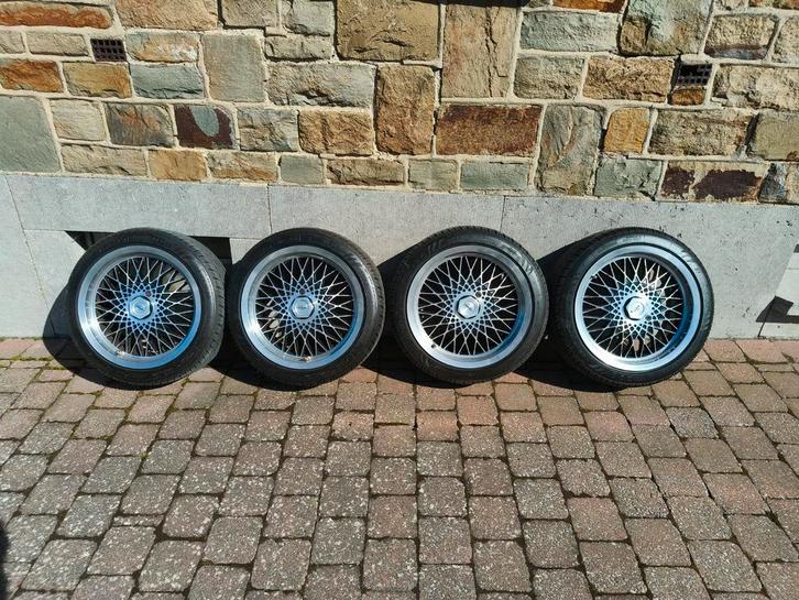 Vends ou échange jantes en 4x100. 4 pneus neuf, Autos : Pièces & Accessoires, Pneus & Jantes, Pneus et Jantes, Pneus été, 15 pouces