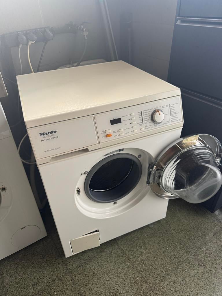 Machine à laver Miele, Electroménager, Lave-linge, Comme neuf, Enlèvement