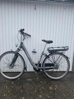 GIANT ELEKTRISCHE FIETS MET VOORWIELMOTOR, Ophalen, Zo goed als nieuw, Giant