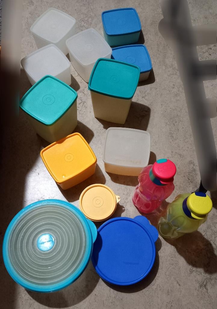 Lot de différents contenants Tupperware, Enlèvement, Utilisé, Bleu, Récipient ou Bol