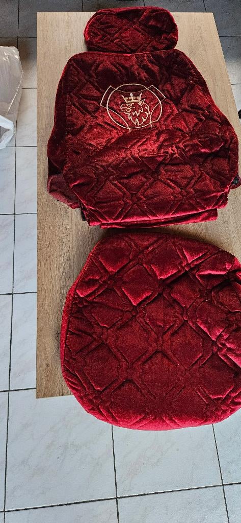 Zetelhoezen scania, Ophalen, Nieuw