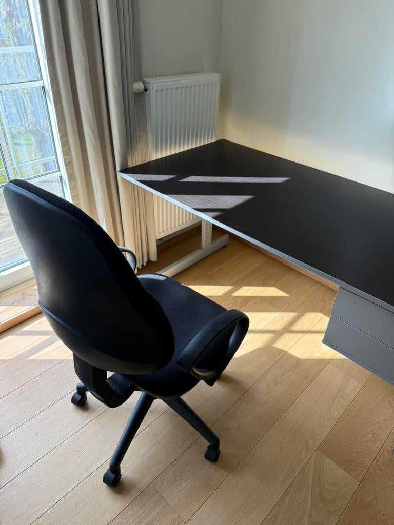 Ikea bureau en bureaustoel, Enlèvement, Utilisé, IKEA