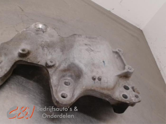 Support moteur d'un Renault Trafic, Renault, -, 3 mois de garantie, Utilisé