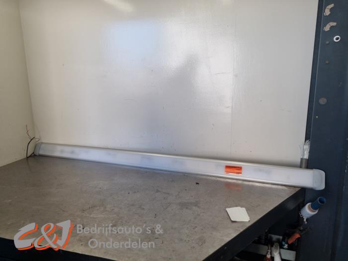 Eclairage intérieur arrière d'un Volkswagen Crafter, Autos : Pièces & Accessoires, Éclairage, Volkswagen, Utilisé, 3 mois de garantie