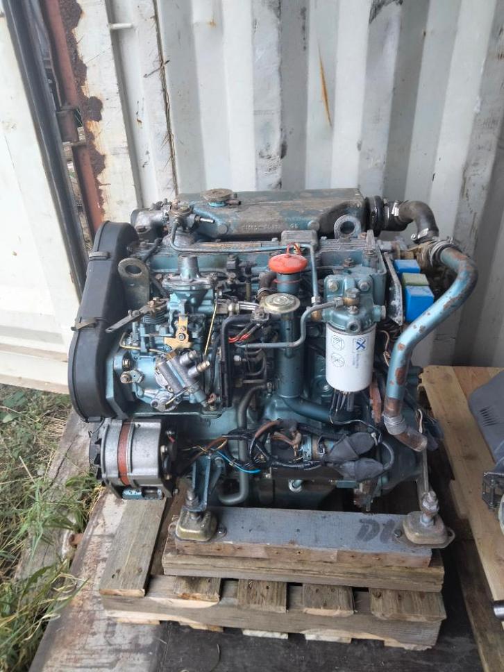 BOOT MOTOR, Sports nautiques & Bateaux, Moteurs Hors-bord & In-bord, Utilisé, Diesel, Moteur in-bord, 30 ch ou plus, Démarrage électrique