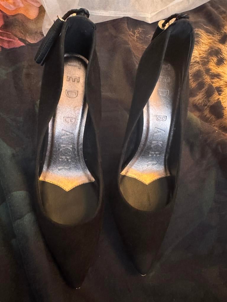 Hakkjes, Dieren en Toebehoren, Paarden en Pony's | Zadels, Ophalen, Zo goed als nieuw