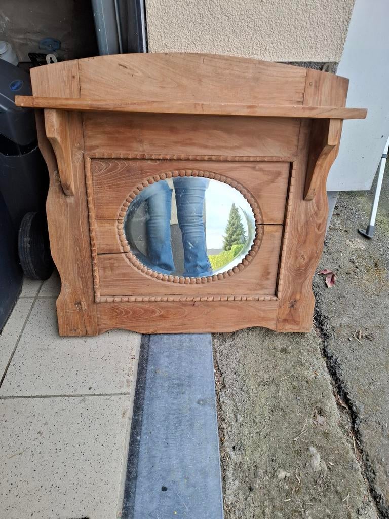 Miroir mural encadrement en chêne, Enlèvement