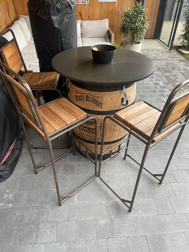 Tafel met barkrukken, Tuin en Terras, Tuinsets en Loungesets, Ophalen, Zo goed als nieuw