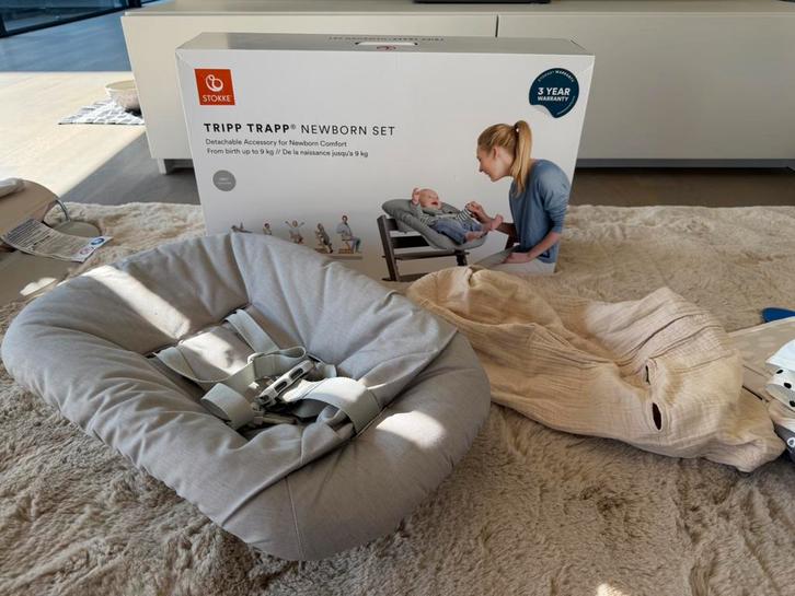 Set pour nouveau-né Stokke Tripp Trapp gris complet, Enfants & Bébés, Chaises pour enfants, Comme neuf, Autres types, Coulissant