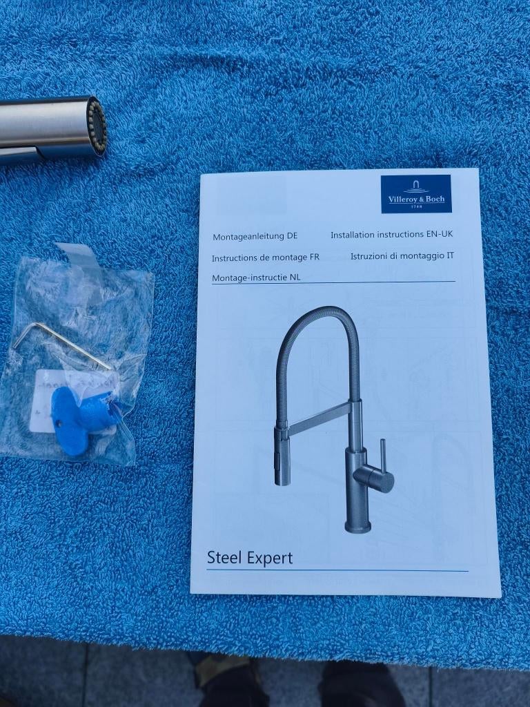 Villeroy & Boch keukenkraan, Doe-het-zelf en Bouw, Sanitair, Ophalen, Gebruikt, Inox, Kraan