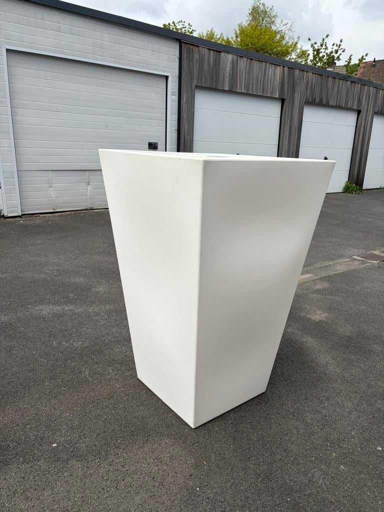 Table avec éclairage H 110 W 70x70, Enlèvement, Utilisé