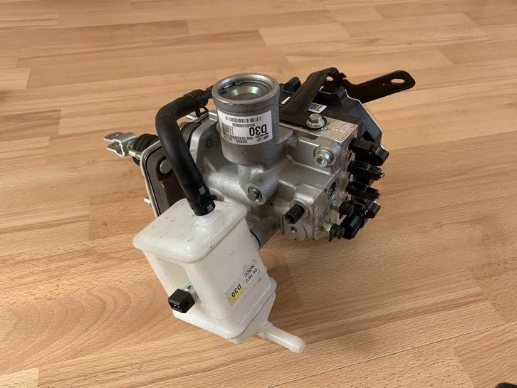 Kia Niro ABS pomp hoofdremcilinder 2016 tot 2019 58500G5300, Auto-onderdelen, Remmen en Aandrijving, Kia, Gebruikt, Ophalen of Verzenden