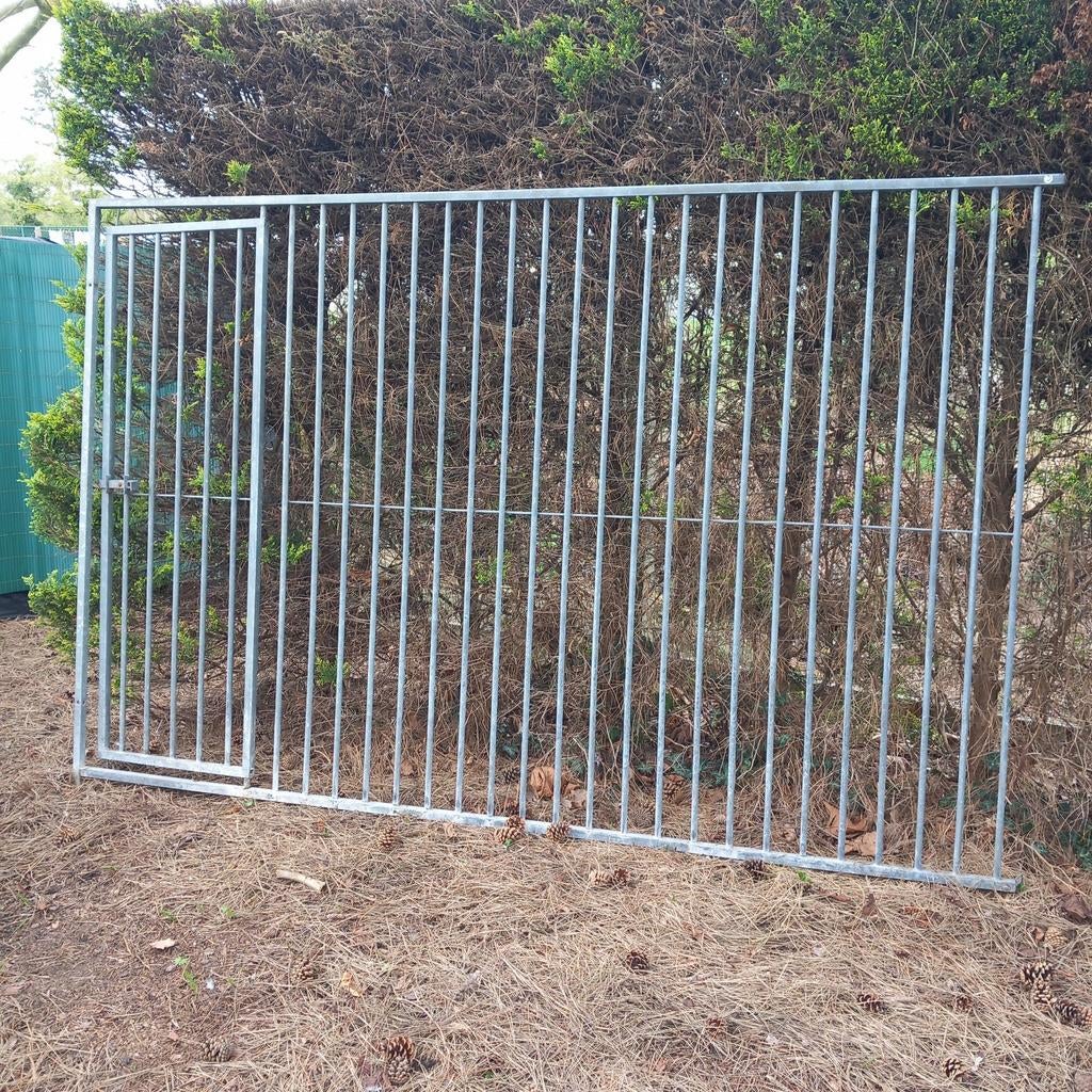 Hondenren-kennelpaneel met deur 2,70m breed, 1,75m hoog, Dieren en Toebehoren, Hondenhokken, Ophalen