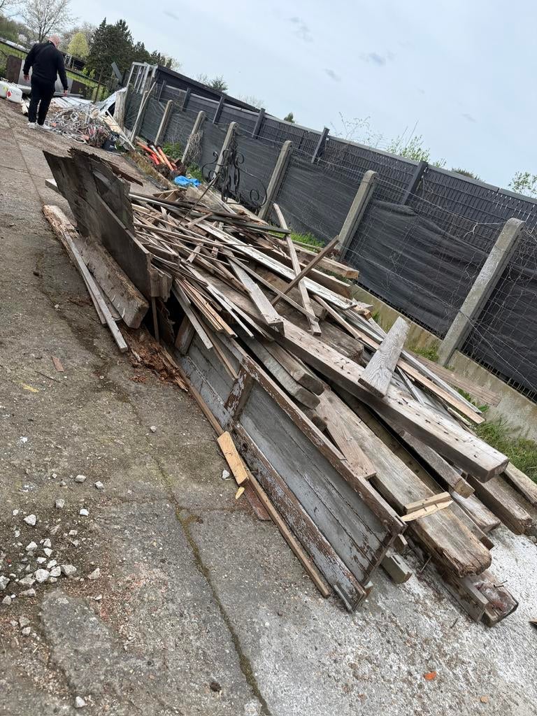 Gratid brandhout, Enlèvement