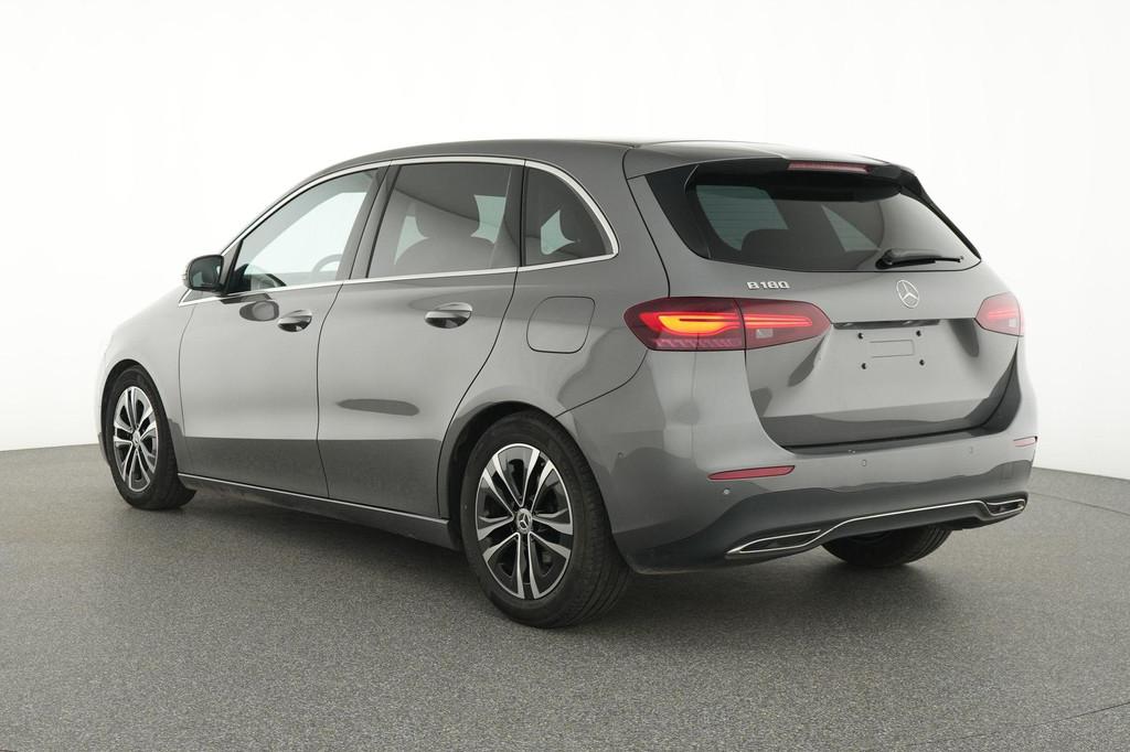 Mercedes-Benz B-klasse 180 Business Line | Verwarmde Zetels, Autos, Mercedes-Benz, 100 kW, 135 g/km, Entreprise, 700 kg