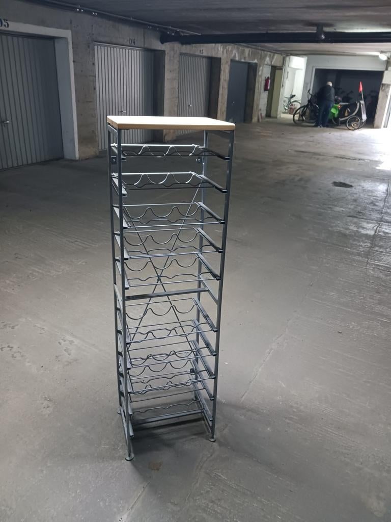 Wijnrek, Enlèvement