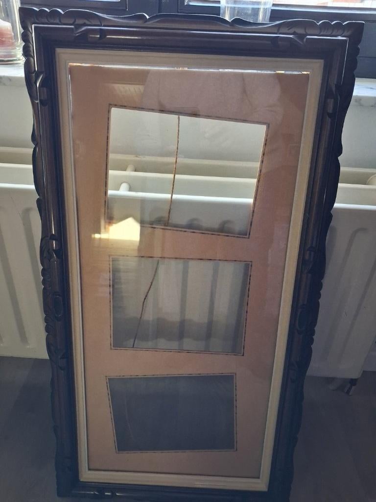 grote antieken kader, Ophalen