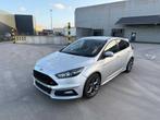FORD - 2015 - FOCUS ST - ST - Voiture, Autos, Focus, Euro 5, Achat, Entreprise