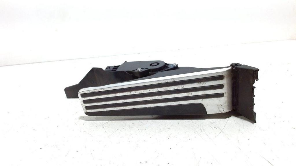 Gaspedaal Nissan 370 Z, Onderdelen@venauto.nl, Van der Ven Autorecycling B.V., Ettenseweg 76, 4706 PB Roosendaal, The Netherlands