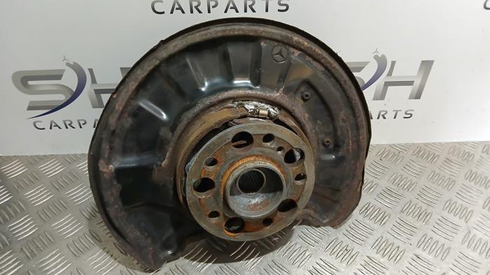 Joint arrière droit d'un Mercedes E-Klasse, 3 mois de garantie, Utilisé, -, -