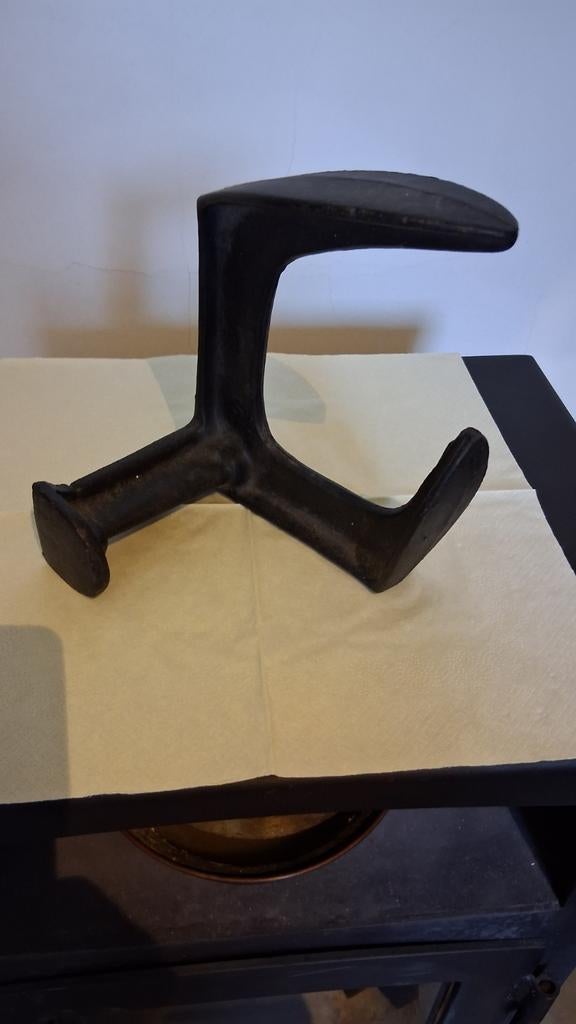 Oud aambeeld, Ophalen