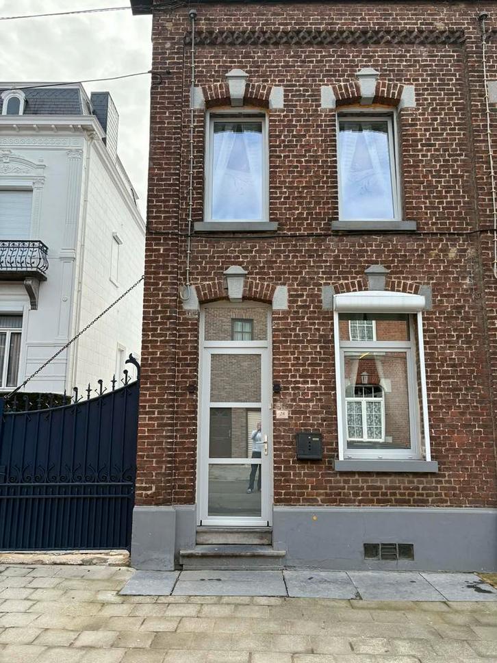 Maison 3 facades, Immo, Huizen en Appartementen te koop, Provincie Henegouwen, tot 200 m², Twee onder één kap, Verkoop zonder makelaar