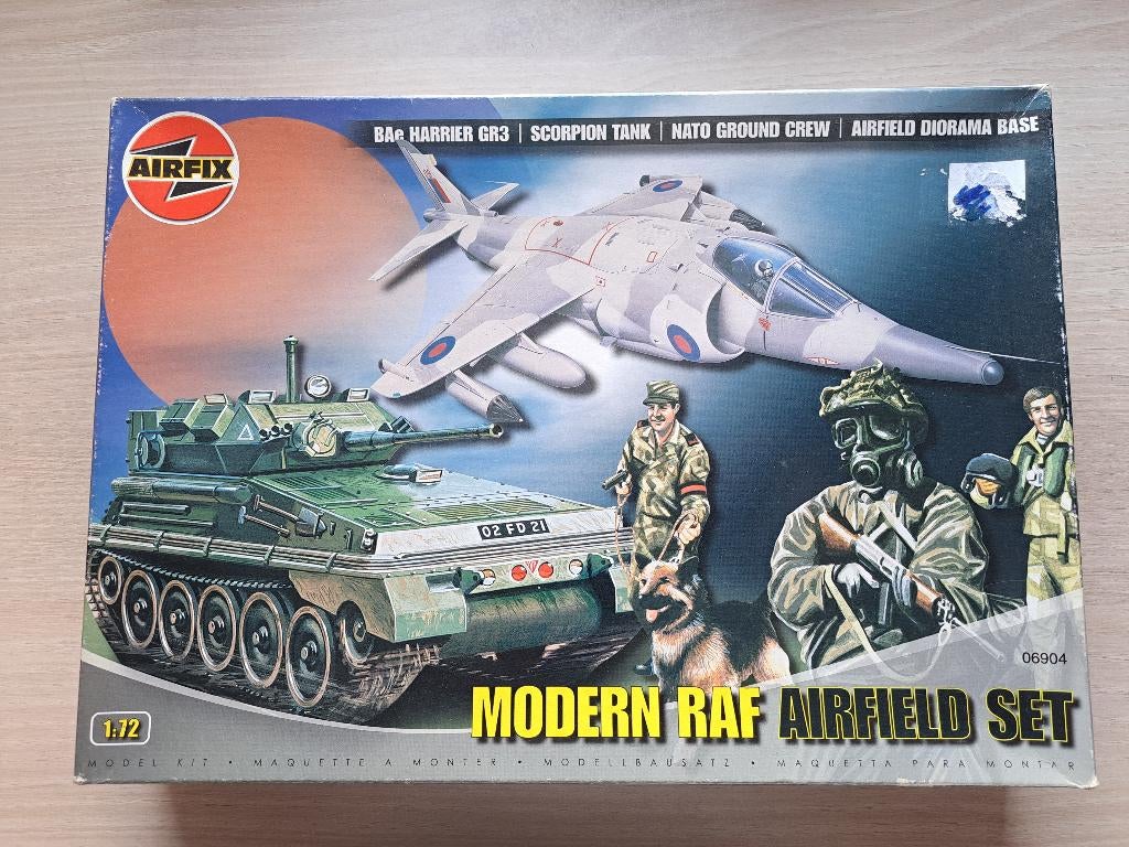 Airfix | No. 06904 | 1:72 - Modern RAF Airfield Set, Overige merken, 1:72 tot 1:144, Airfix, Airfix