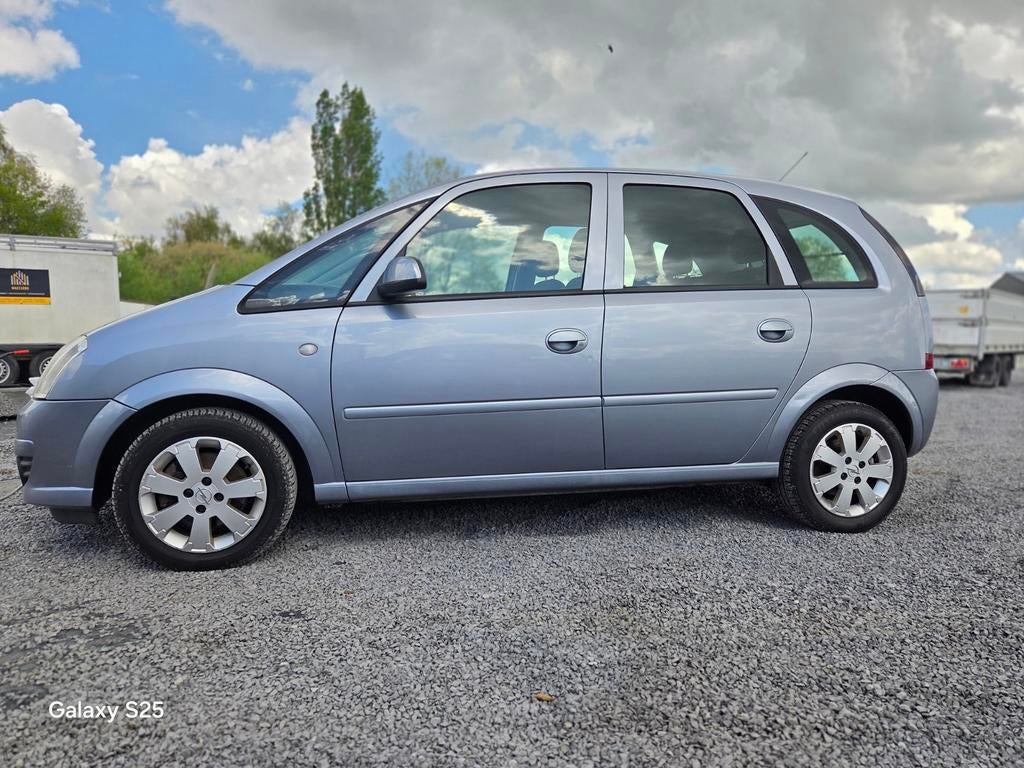 Opel Meriva 1600 cc AUTOMATIQUE avec seulement 130 000 km, Autos, Argent ou Gris, Entreprise, Entretenue par le concessionnaire