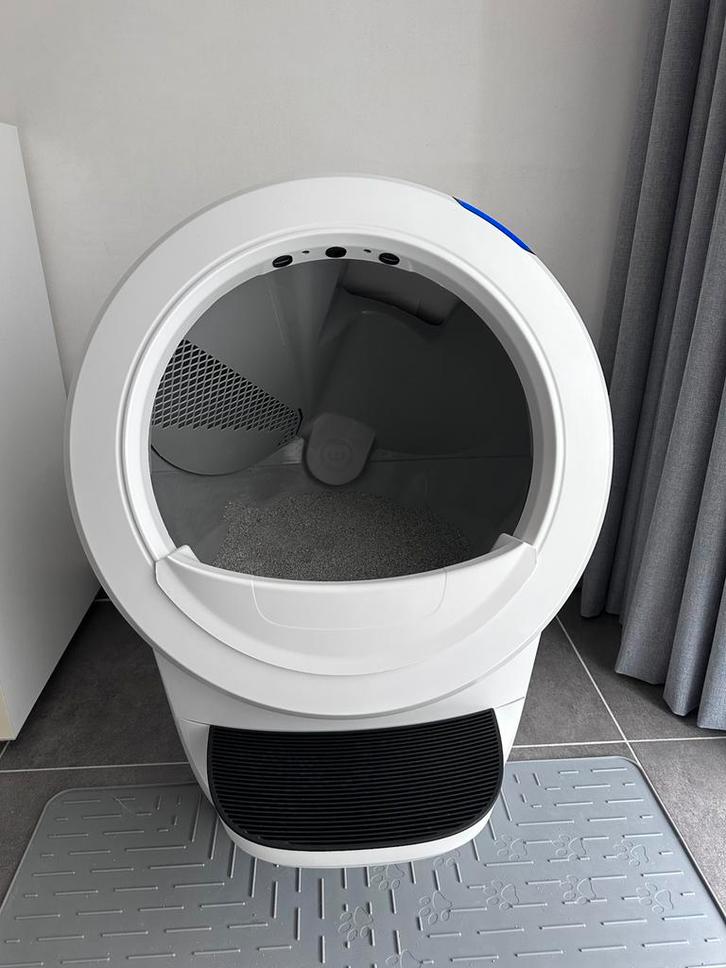 Robot à litière 4 avec bac à litière, Animaux & Accessoires, Bacs à litière, Comme neuf, Enlèvement