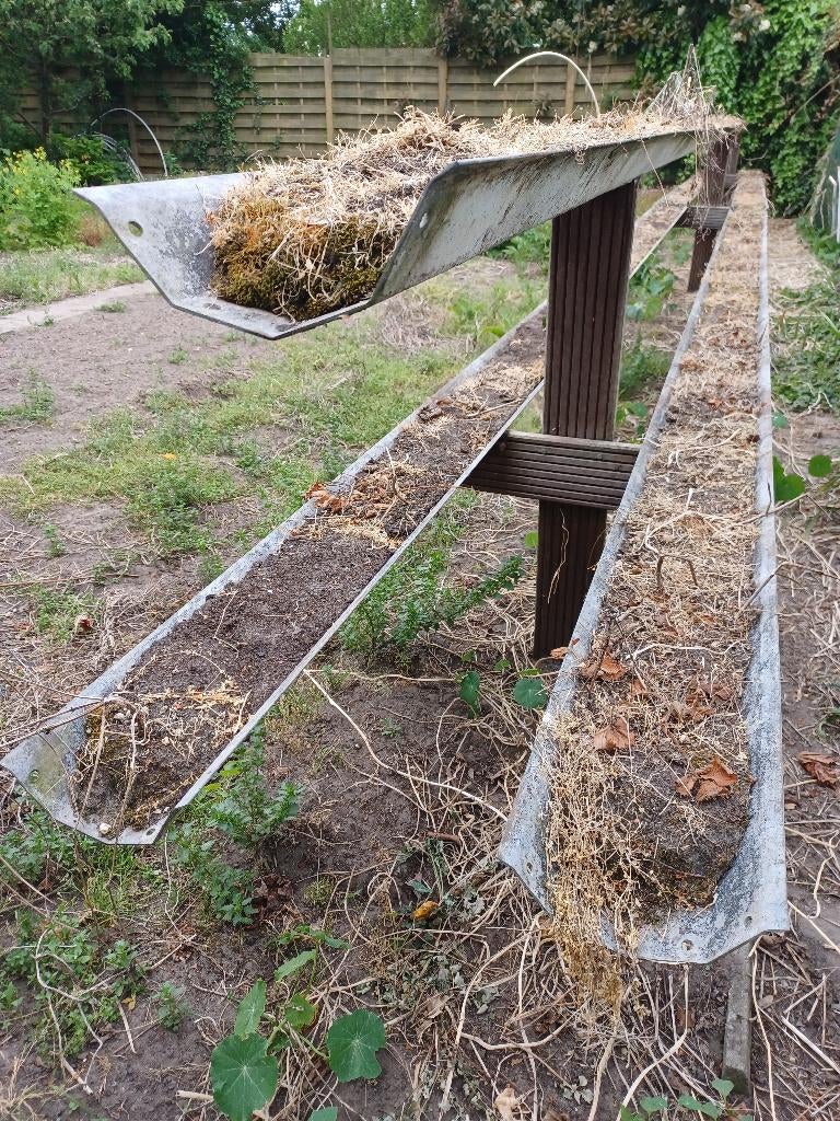 Bakken om aardbeien te kweken - 6 stuks van 6 meter, Ophalen, Gebruikt, Kweekbak