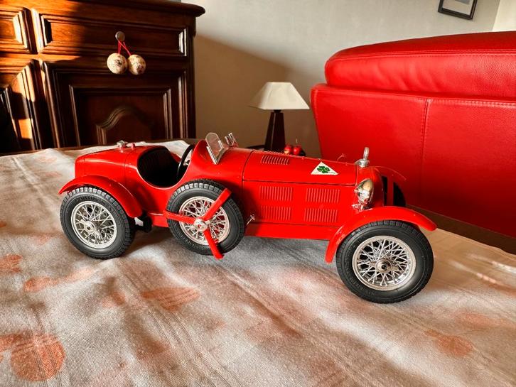 Modèles réduits de voitures, Hobby & Loisirs créatifs, Voitures miniatures | 1:18, Comme neuf, Voiture, Burago, Enlèvement