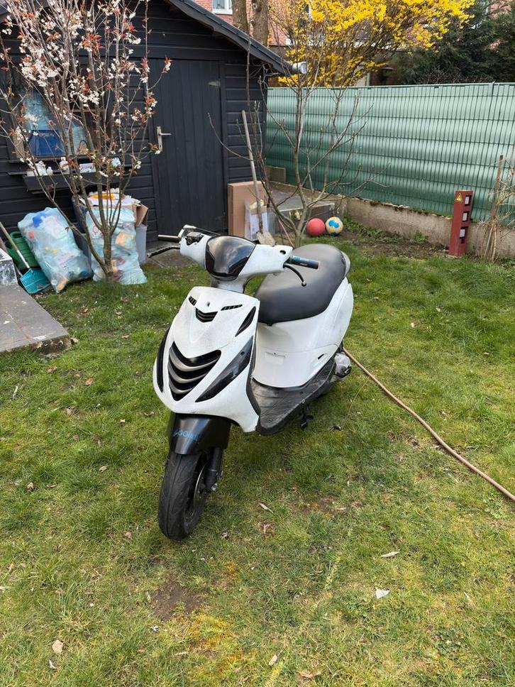 Zip 2t A-klasse, Vélos & Vélomoteurs, Scooters | Piaggio, Comme neuf, Zip, Enlèvement ou Envoi