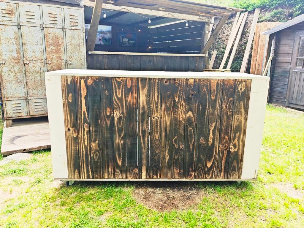 Mobiele Toog / tuinbar / buitenkeuken, Ophalen, Zo goed als nieuw