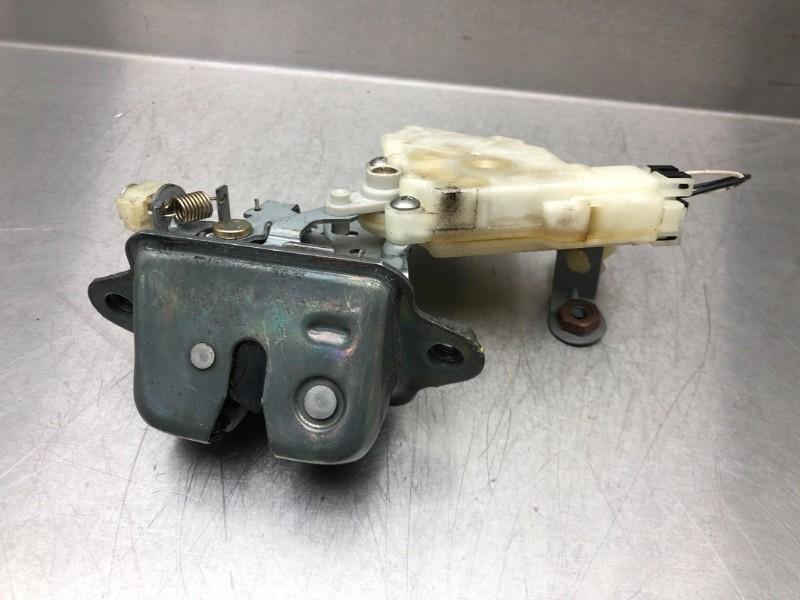 SLOTVANGER ACHTERKLEP Subaru Impreza II Plus (GG), Gebruikt, Subaru