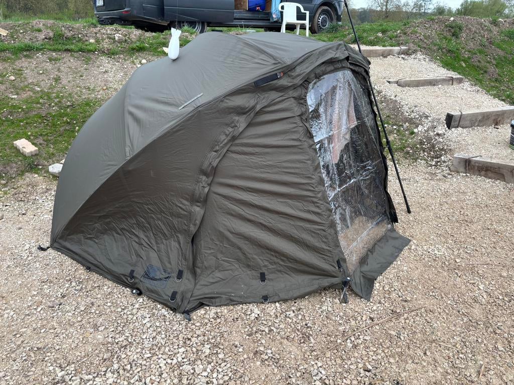 Fox R series brolly, Ophalen, Zo goed als nieuw