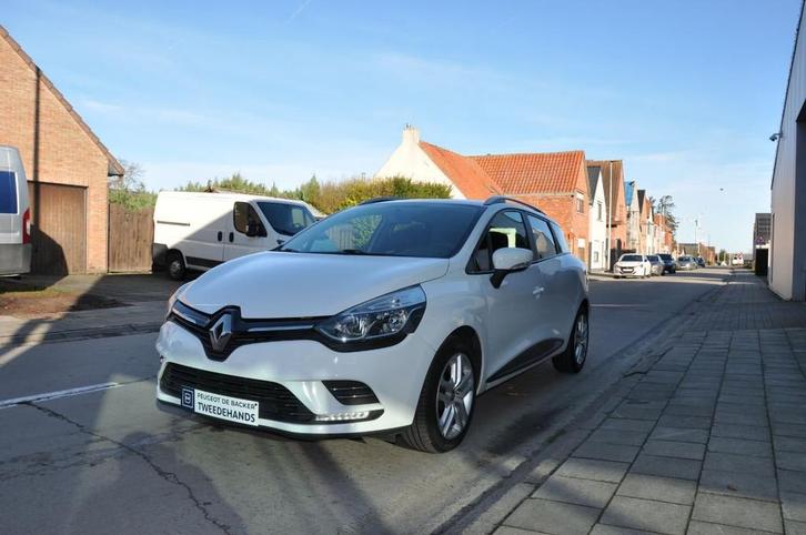 Renault Clio Grandtour * NAVI * PDC *, Autos, Renault, Entreprise, Achat, Clio, ABS, Airbags, Air conditionné, Bluetooth, Ordinateur de bord