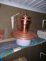 Lampadaire en cuivre, Enlèvement