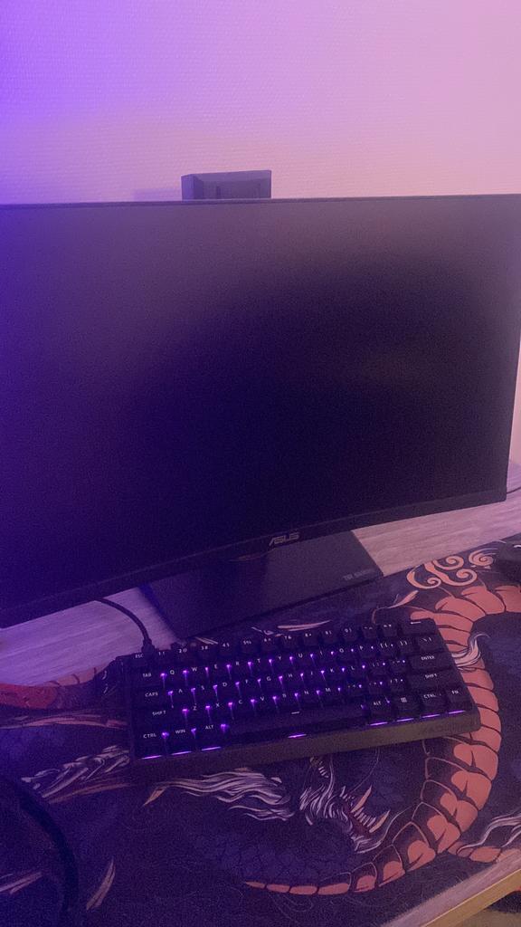 ASUS TUF GAMING curved 144hz 0,5ms 24inch, Computers en Software, Monitoren, Ophalen, Zo goed als nieuw, Gaming