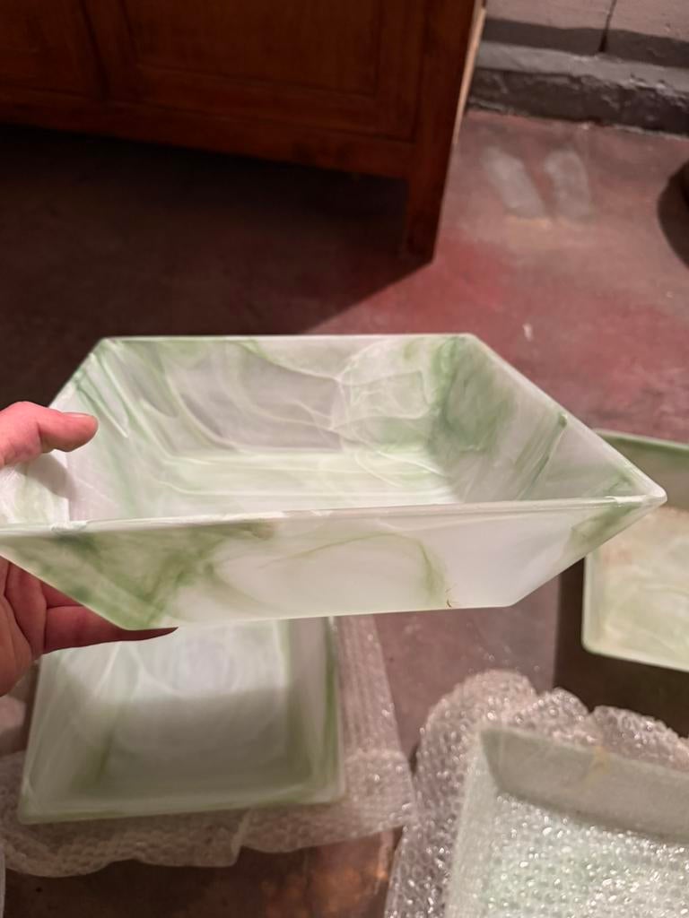 4 glazen schalen in mooi groen kleur., Huis en Inrichting, Ophalen of Verzenden, Zo goed als nieuw