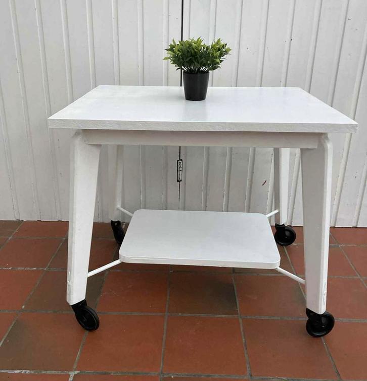 Vintage dressoir/bijzettafel, Huis en Inrichting, Tafels | Sidetables, Gebruikt, Ophalen