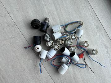 E27 sockets lampen beschikbaar voor biedingen