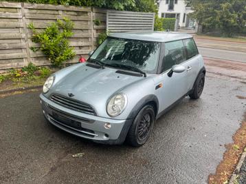Mini Cooper, 1.6 Essence, Airco, roule bien beschikbaar voor biedingen