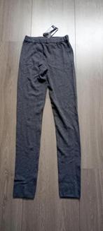 nieuwe grijze legging maat small, Kleding | Dames, Leggings, Maillots en Panty's, Legging, Maat 36/38 (S), Nieuw, Ophalen of Verzenden