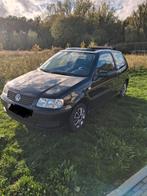 Volkswagen Polo 1.4 benzine wordt gekeurd vvk, Auto's, Volkswagen, Voorwielaandrijving, Zwart, Handgeschakeld, 1400 cc