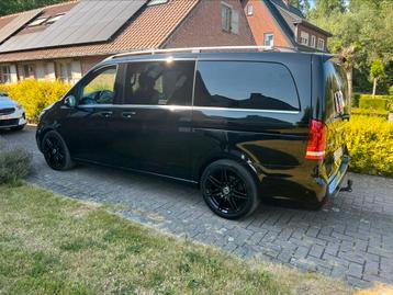 Mercedes V300 d  full AMG PAKET 2019 + 4 jantes (120382km), Cuir, 6 portes, Euro 6, Noir