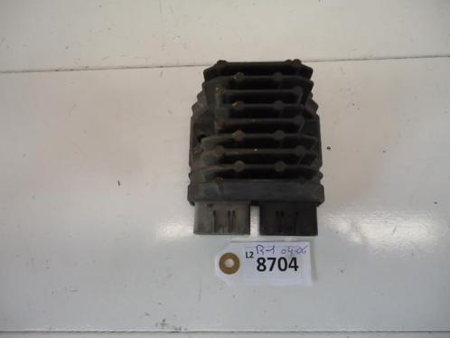 R1 2004 - 2006 Yamaha Spanningsregelaar D1-31701, Motoren, Onderdelen | Yamaha